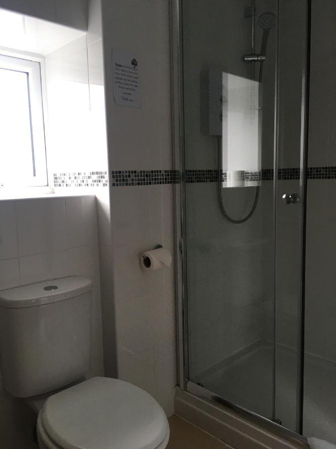 T & J Motel Lamberhurst Екстер'єр фото