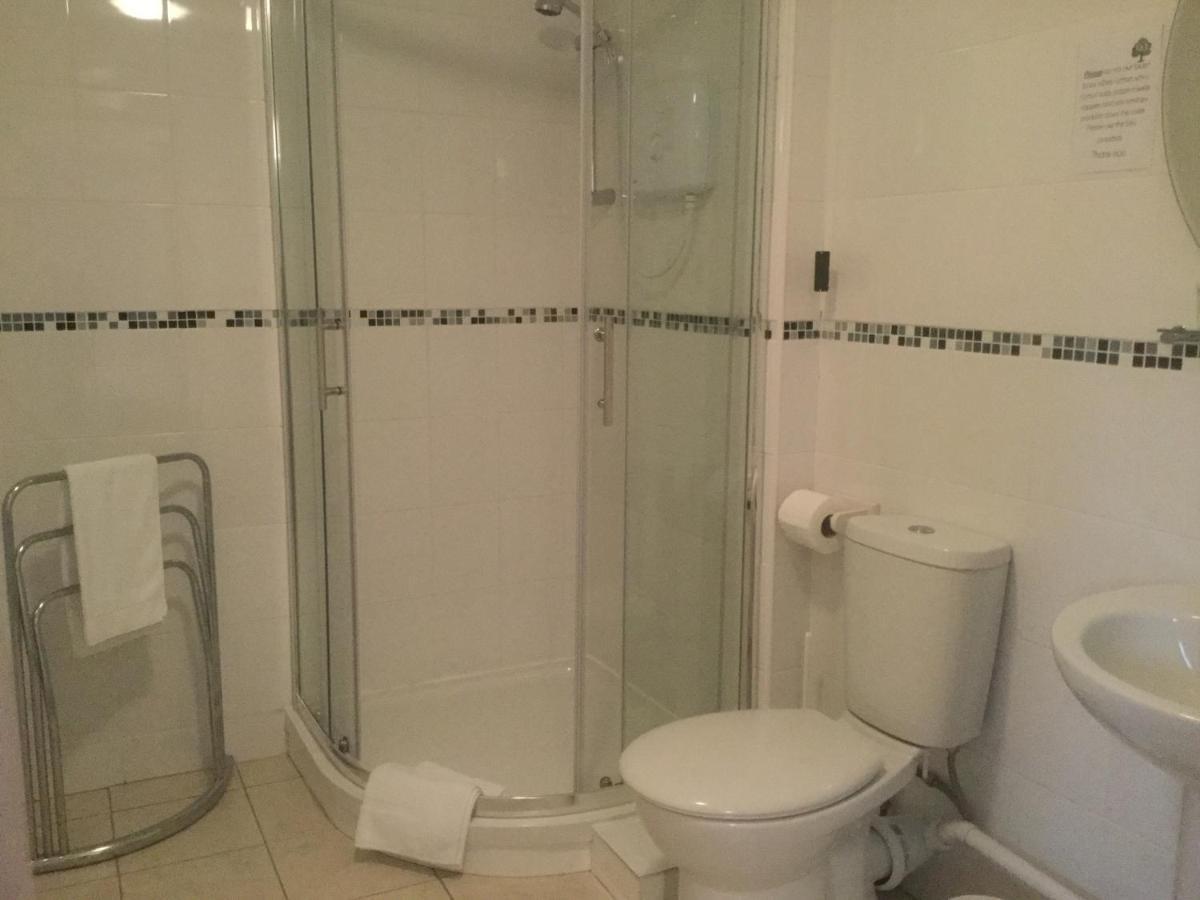 T & J Motel Lamberhurst Екстер'єр фото